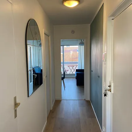 Apartment Lily Blue